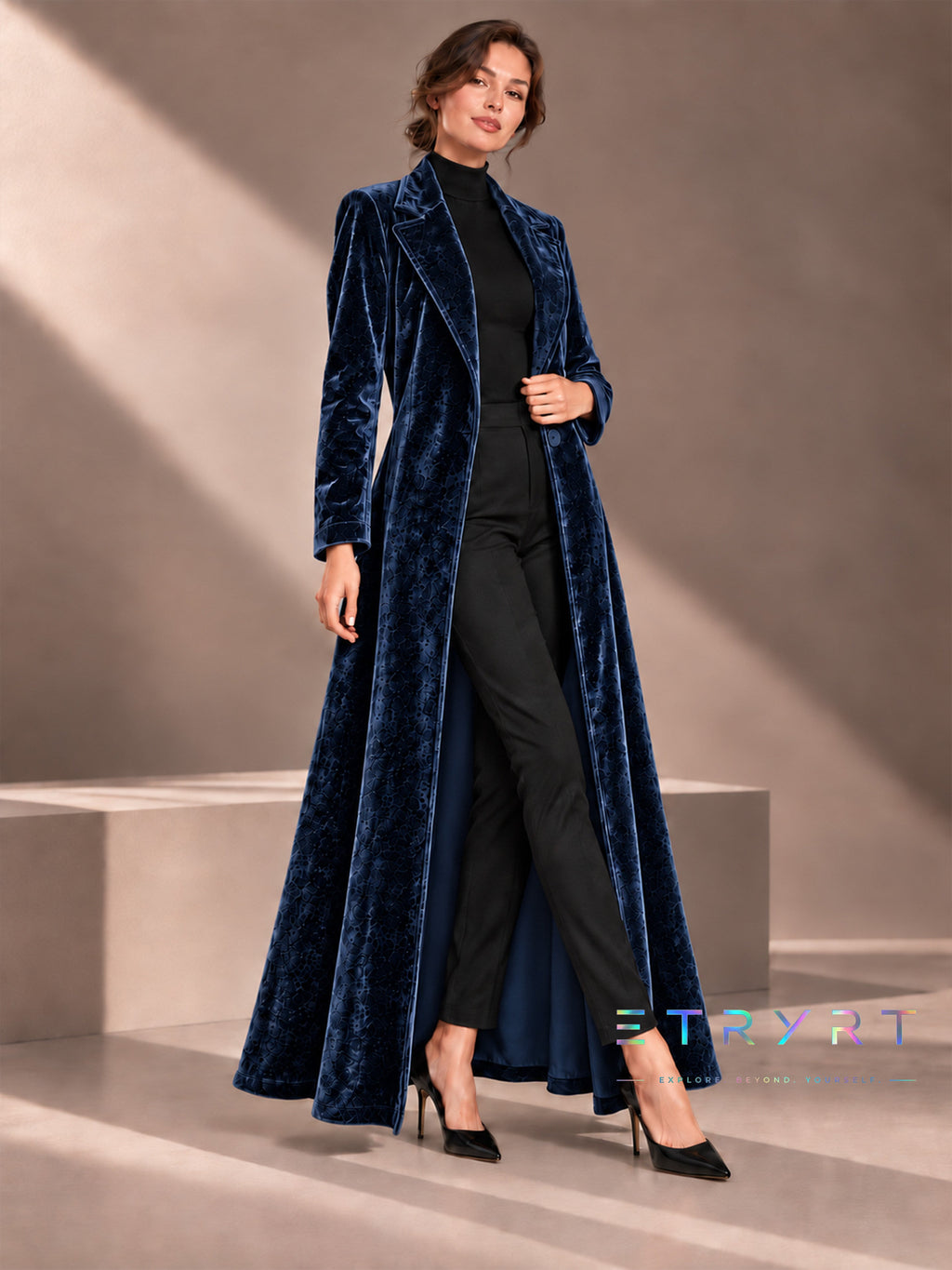 Beatrice | Cappotto lungo aperto in velluto
