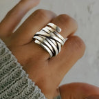 Teresa – Anello argentato vintage elegante
