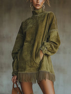 Gabriella | Abito in suede con collo alto e frange