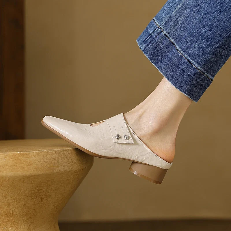Olga | Mules in pelle sintetica