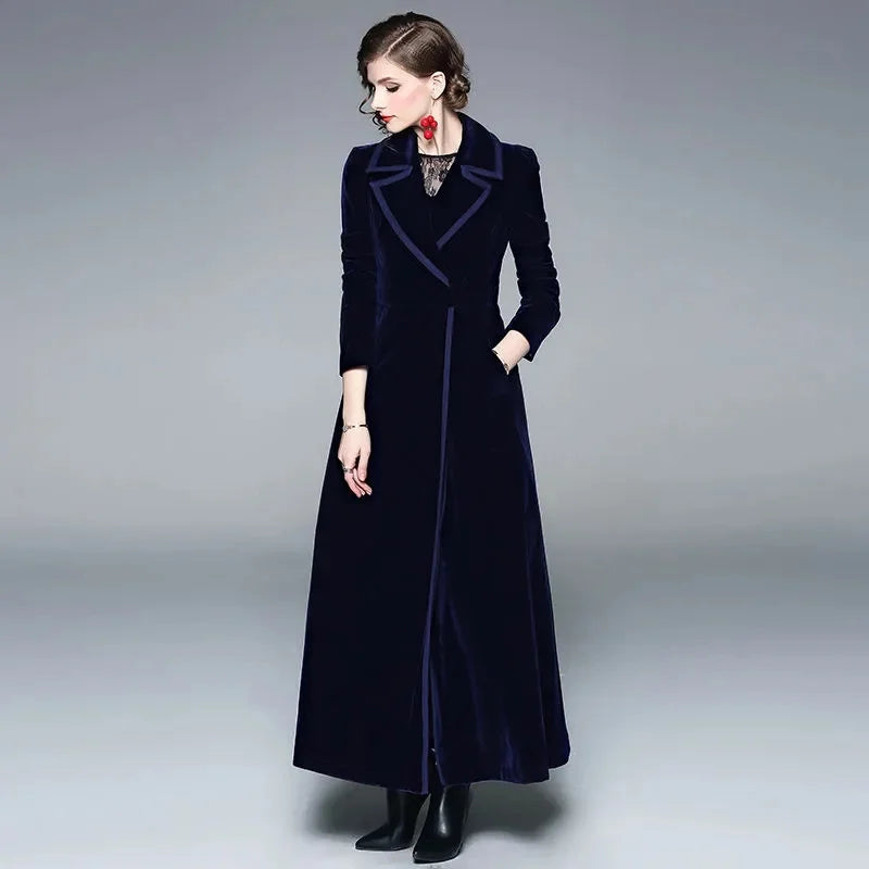 Serafina | Cappotto lungo in velluto