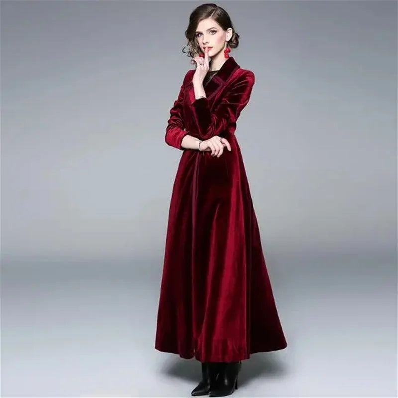 Serafina | Cappotto lungo in velluto