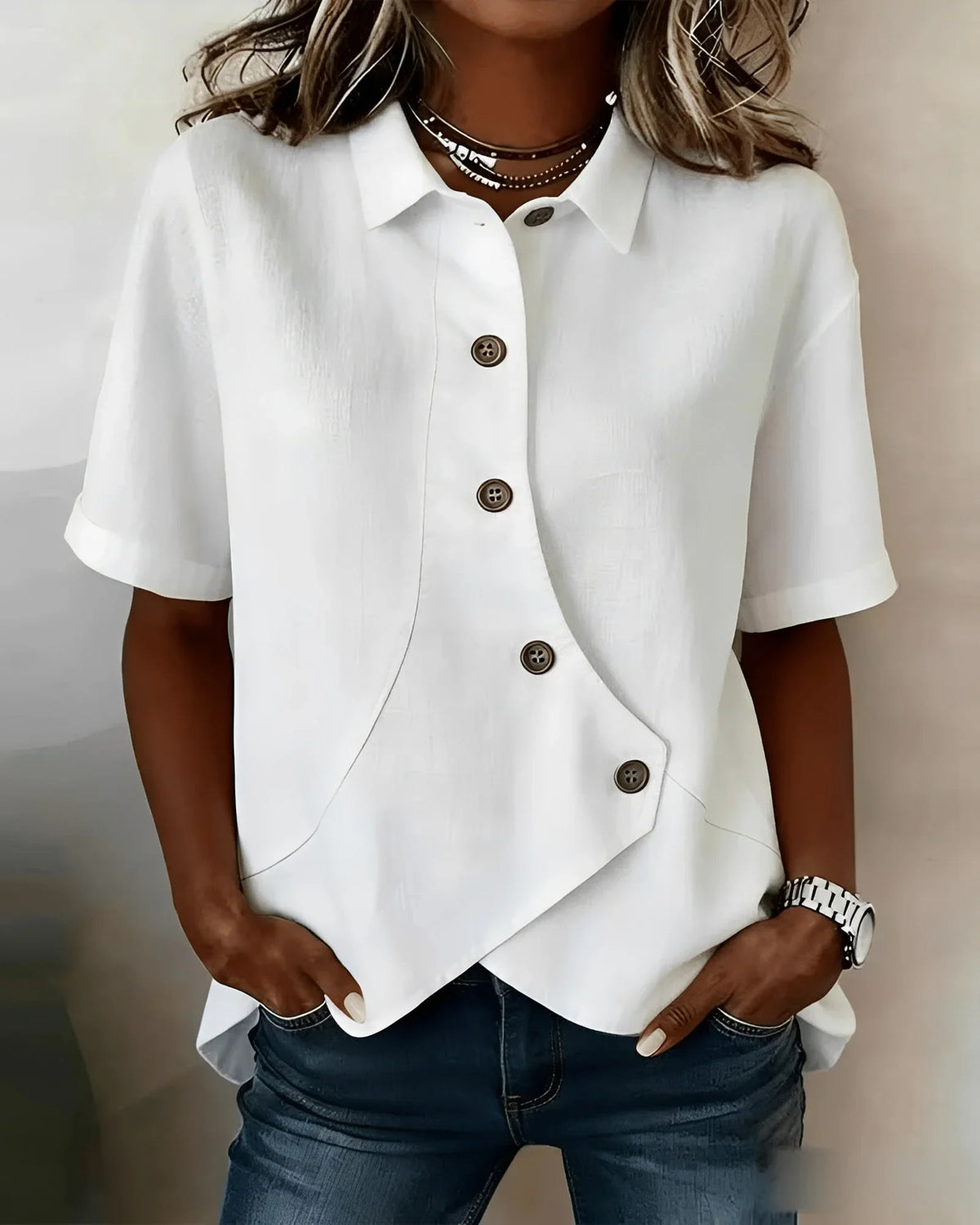 Perla - Blusa asimmetrica con bottoni