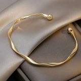 Marisa – Bracciale dorato elegante