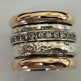 Iolanda – Anello vintage martellato