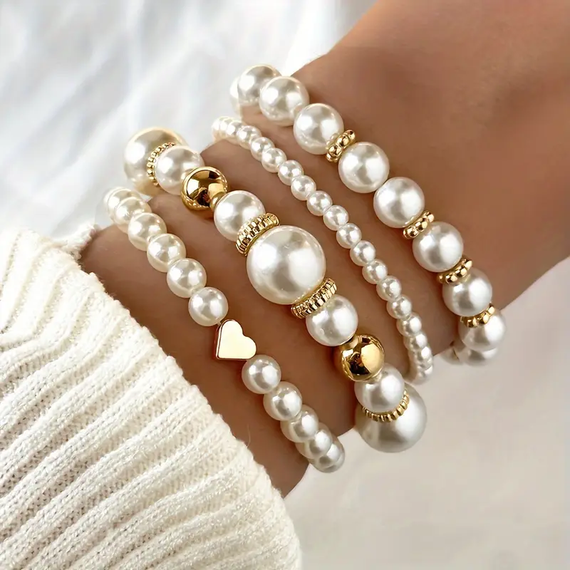Amelia – Set di bracciali di perle senza tempo