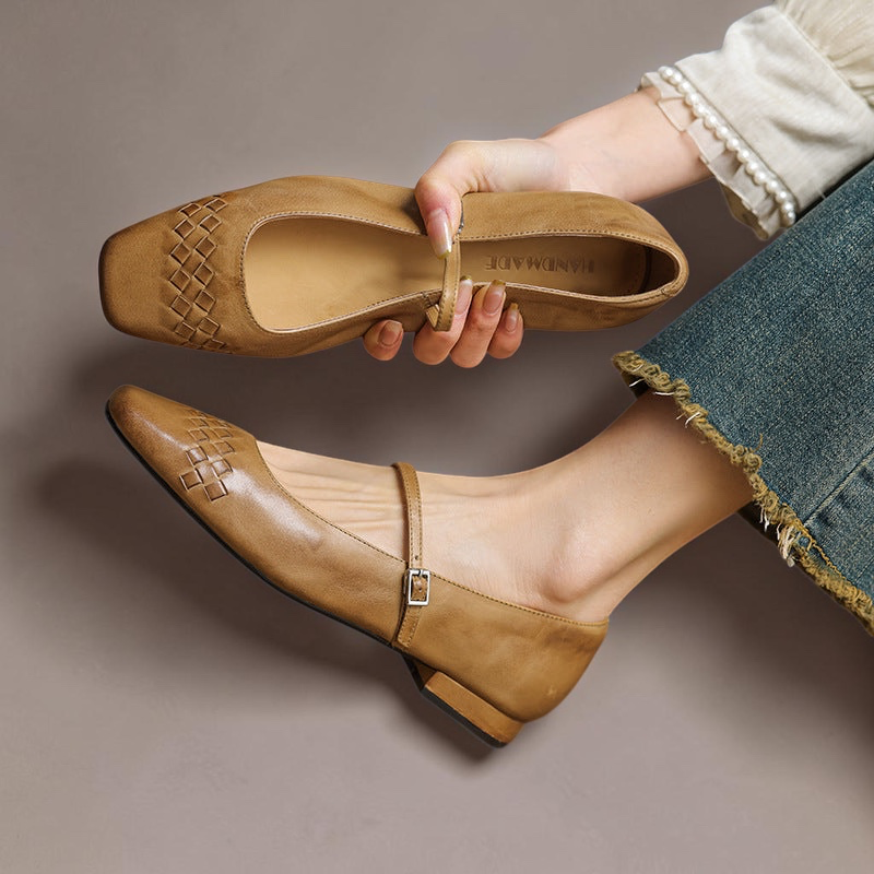Vera | Ballerine Mary Jane a punta quadrata con dettagli intrecciati