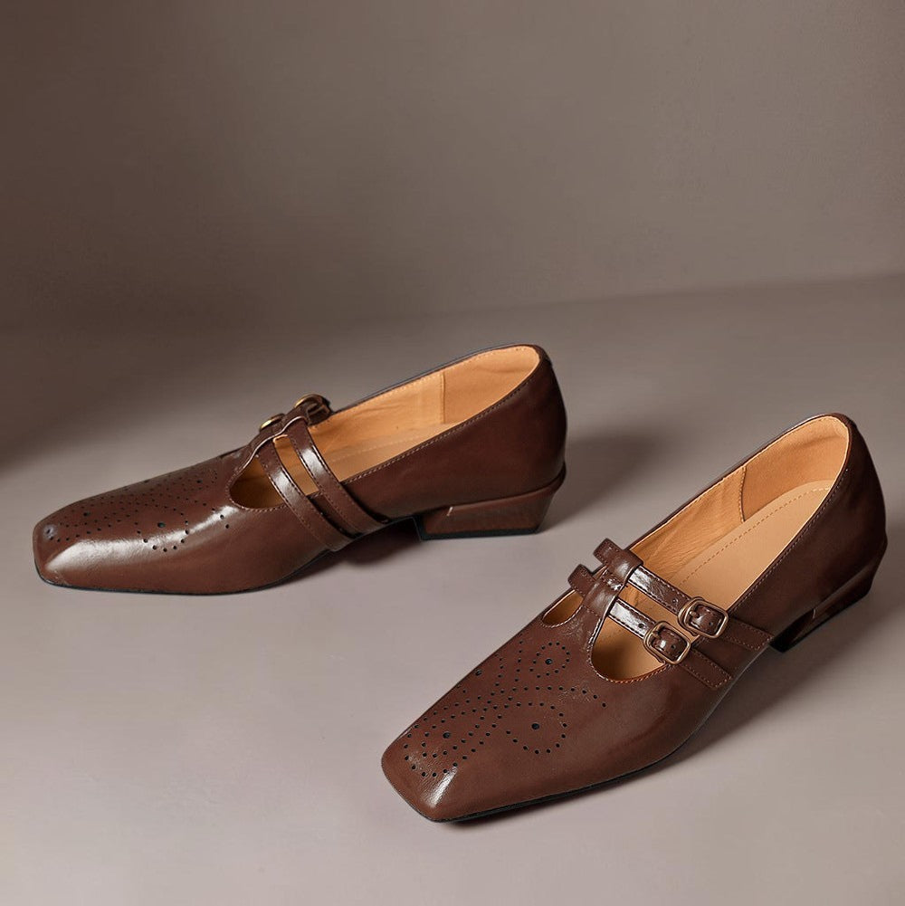 Marisa | Mary Jane con doppio cinturino e dettagli brogue