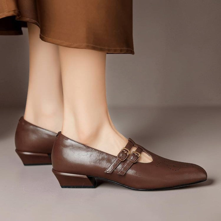 Marisa | Mary Jane con doppio cinturino e dettagli brogue