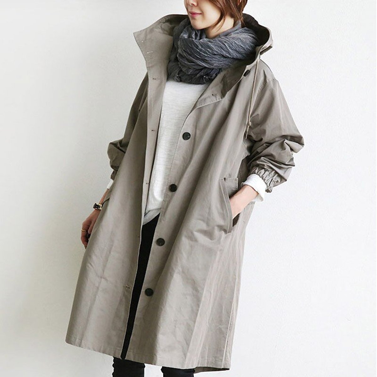 Margherita | Cappotto oversize con cappuccio e bottoni frontali